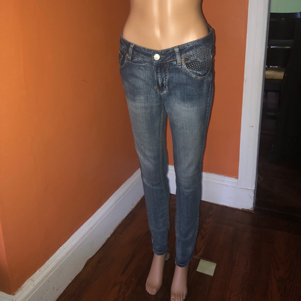 Skinny jeans